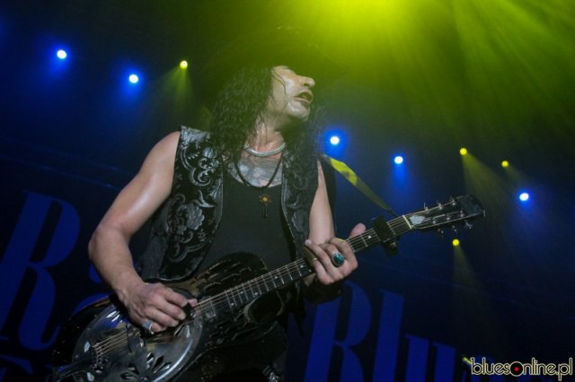 Eric Sardinas &amp; Big Motor (1)